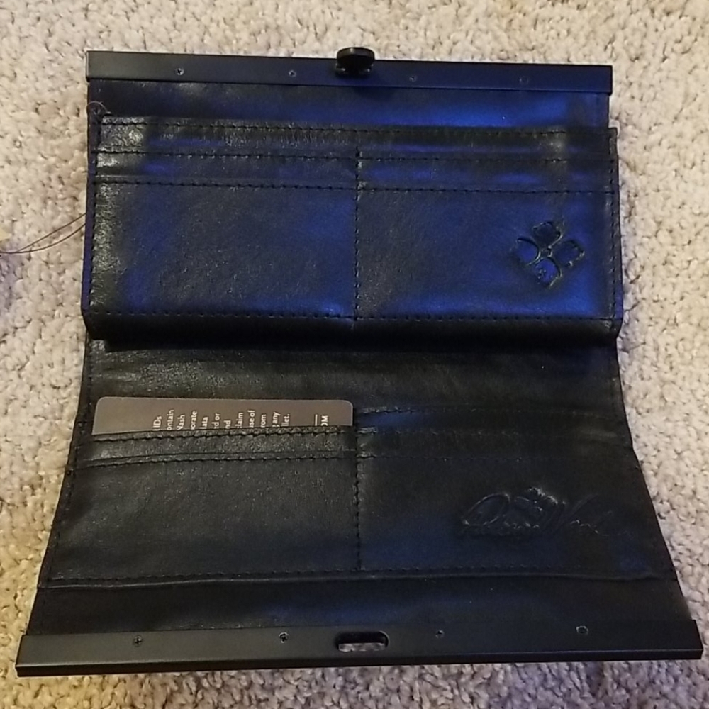 NWT! PATRICIA NASH White with black lace wallet - Picture 3 of 8